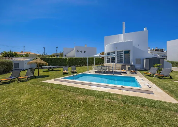 וילה Casa Duarte By *